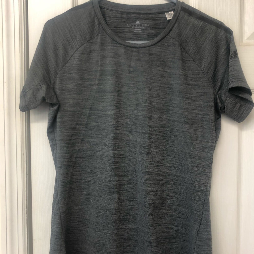 Women’s adidas clima lite sporting tee